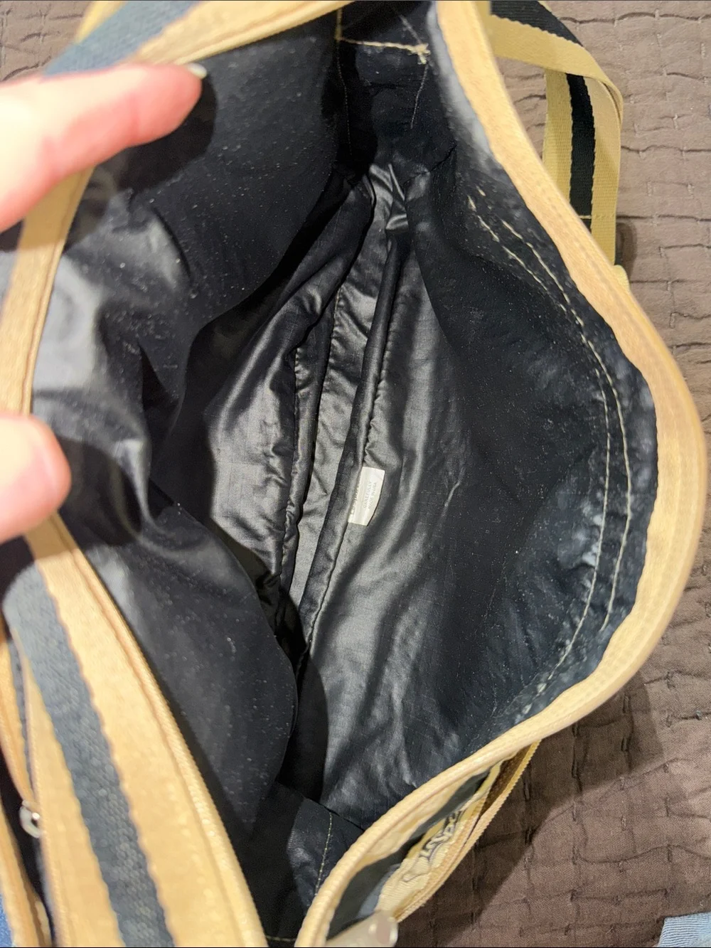 LeSportsac Black and Tan Nylon Messenger Crossbody Bag